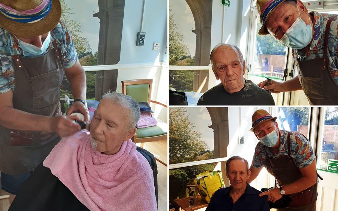 Barber Andrew visits Lukestone Care Home